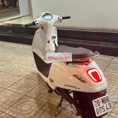 Xe máy điện VinFast Evo200 Lite Trắng