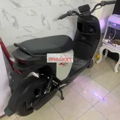 Xe máy điện Zgoo Trắng 1016 km