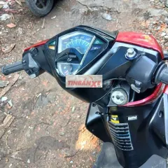 Yamaha Luvias FI 2016 Đỏ đen