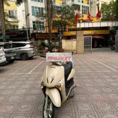 Honda Lead Vàng kem
