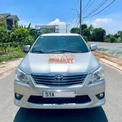 Toyota Innova G AT 2012 Tự động Bạc 89.000 km