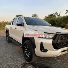 Toyota Hilux 2021 Tự động Trắng 97.000 km