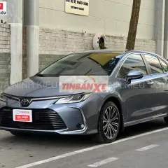 Toyota Altis 2022 1.8V 30.000 km Xám