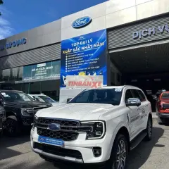 Ford Everest Titanium 4x4 2024 Trắng 83.000km