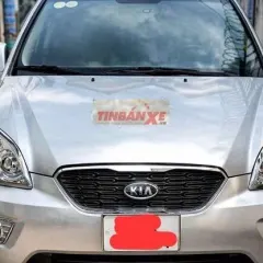 Kia Carens 2.0 MT, 2015 màu Bạc