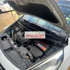Kia Rondo Trắng số sàn 123113 km