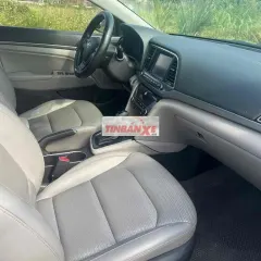 Hyundai Elantra 2017 1.6 AT Đen