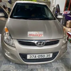 Hyundai i20 2011 Số tự động Vàng cát