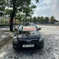 Hyundai i30 CW 2010 Đen