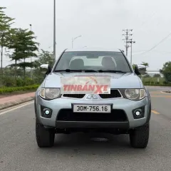 Mitsubishi Triton 2011 2 Cầu Số Tự Động Máy Dầu