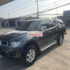 bán tải Mitsubishi Triton đời 2009 Xám