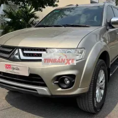 Mitsubishi Pajero Sport 2015 Vàng cát