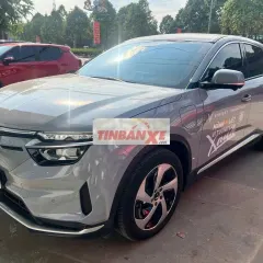 VinFast VF8 Eco 2025 2 cầu Xám 17.000 km