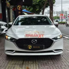 Mazda 3 Luxury 2023 Trắng 24.000 km