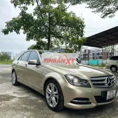 Mercedes-Benz C200 2012 màu đồng cực đep