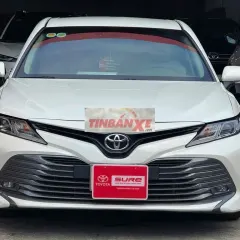 Toyota Camry 2.0G 2021 Trắng 54.247 km