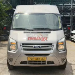 Transit 2017 cam máy rin 210.000km bảo hành 1 năm