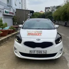 Kia Rondo 2015 trắng 95.000 km