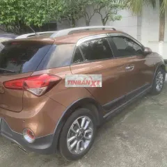 Hyundai i20 10 năm mới hơn vạn