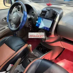 Nissan Sunny Trắng Số sàn 5 chỗ