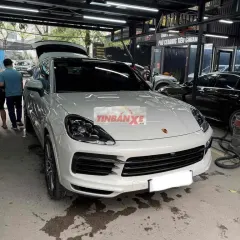 Porsche Cayenne S Coupe Trắng 5 chỗ