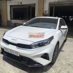 Kia K3 2024 Trắng Việt Nam