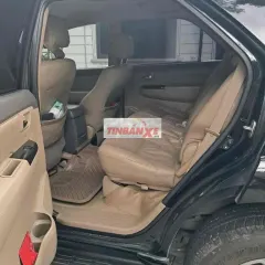 Toyota Fortuner 4x4 2013 Đen