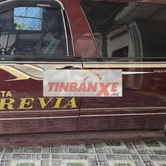 Toyota Previa 7 chỗ màu Đỏ mận