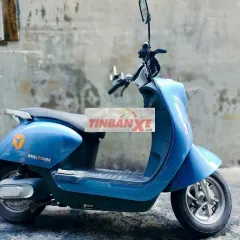 Xe máy điện Yadea M6i TTFAR 2023 Xanh