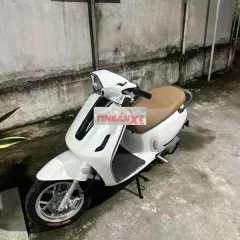 Xe máy điện Yadea Oris Trắng