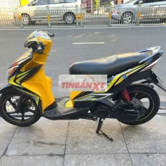 Yamaha Luvias 2012 Vàng đen