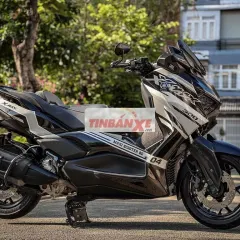 Yamaha Xmax 300 2023, có giao lưu xe.