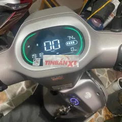 Xe máy điện Yadea Oris Xám 80km/sạc