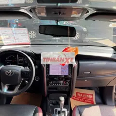Toyota Fortuner Legender 2021 2.4AT Đen 111.000 km