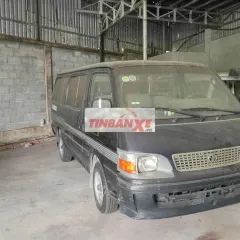 Toyota Hiace Đen Xe tải van