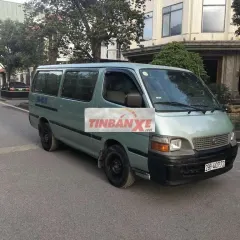 Toyota Hiace tải van