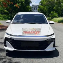 Hyundai Accent Tiêu Chuẩn 2025 CVT 10.000 KM Trắng