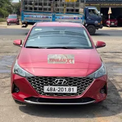 Hyundai Accent 2021 AT - 50.000km