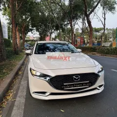 Mazda 3 2024 1.5L Luxury - 21000 km