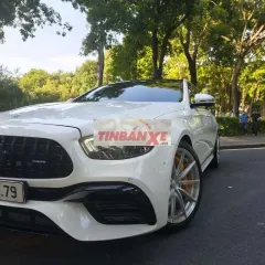 Mercedes-Benz E300 2024Trắng 17000 km