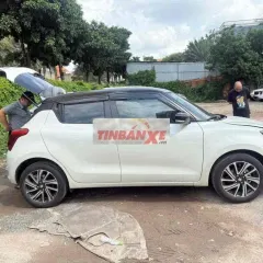 Suzuki Swift 1.2L 2023 Thái Lan 4.000km Trắng