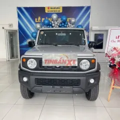 Suzuki Jimny màu bạc, 180 triệu sở hữu ngay xe