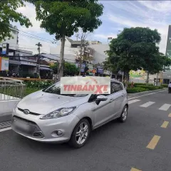Ford Fiesta S 1.6 AT 2013 96.000 km Bạc