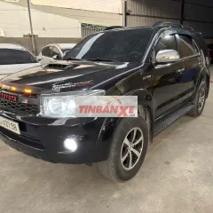 Toyota Fortuner 2010 4x4 AT Đen full đồ chơi