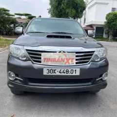 Toyota Fortuner 2015 Xám