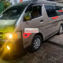 Toyota Hiace 2005
