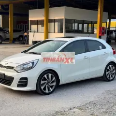 Kia Rio AT Hatchback 2015 Trắng 28.000km