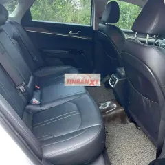 Kia K5 2022 Trắng 5 chỗ