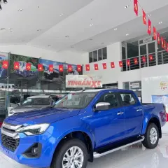 Xe bán tải Isuzu dmax 2025