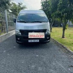 Nissan URVAn 2,5 sản xuất 2015